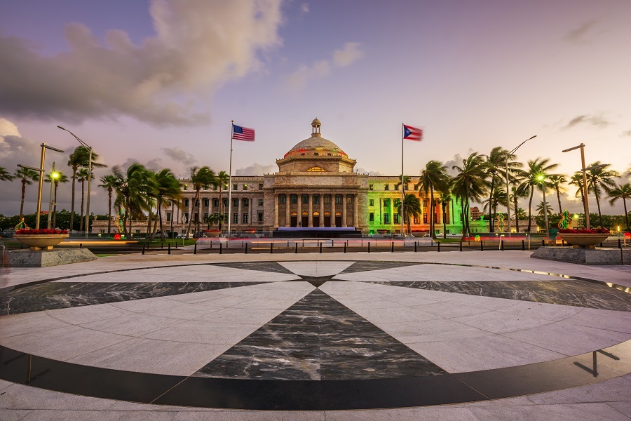 A Comprehensive Guide to Renting a Car and Driving in Puerto Rico