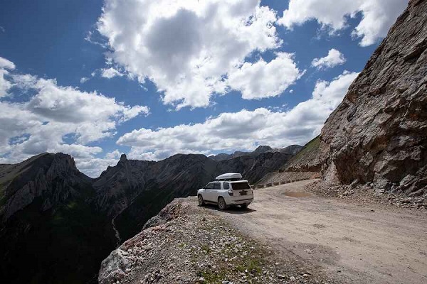 The Ultimate 4x4 Adventure: Best Mountain Trails in Bosnia and Herzegovina for Off-Roading